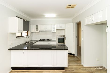 Property photo of 332 Mark Crescent Lavington NSW 2641