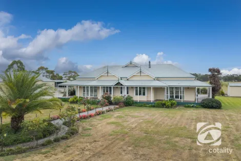 15 Walshes Rd, Catani, VIC 3981