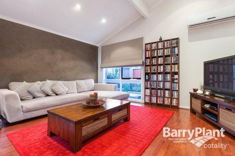 Property photo of 31 Callistemon Avenue Keysborough VIC 3173