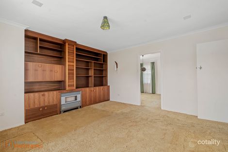 Property photo of 21 Hampton Circuit Yarralumla ACT 2600