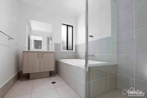 Property photo of 23 Paroo Street Plainland QLD 4341