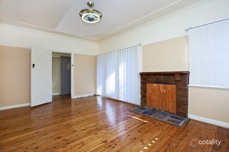 Property photo of 6 Hutchinson Street Redhead NSW 2290