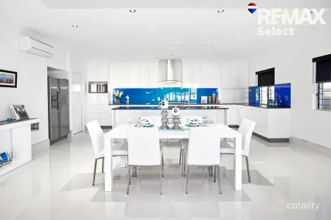 Property photo of 1 Turtle Place Blacks Beach QLD 4740