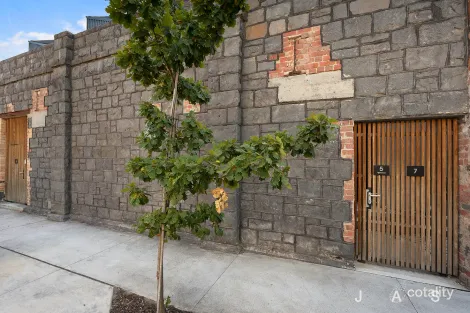 Property photo of 5 Condenser Drive Yarraville VIC 3013