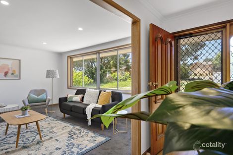 Property photo of 17 Phoenix Place Giralang ACT 2617