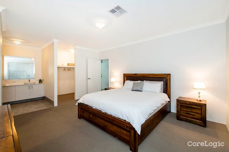 Property photo of 17 Gallinago Loop Coodanup WA 6210