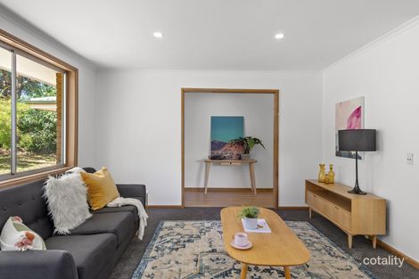 Property photo of 17 Phoenix Place Giralang ACT 2617