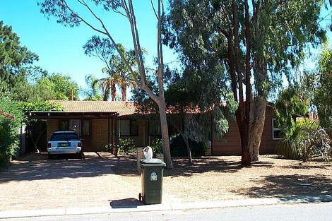 3 Celtic Pl, Kallaroo, WA 6025