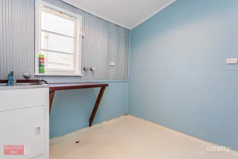 Property photo of 18 Wellaton Street Midvale WA 6056