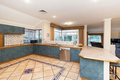Property photo of 5 Coachmans Place Roleystone WA 6111
