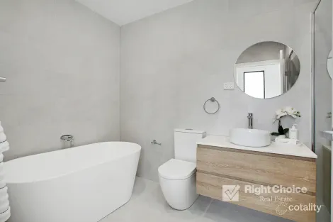 Property photo of 24A Galactic Drive Dunmore NSW 2529