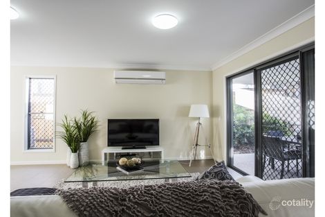Property photo of 45/40 Lakefield Place Runcorn QLD 4113