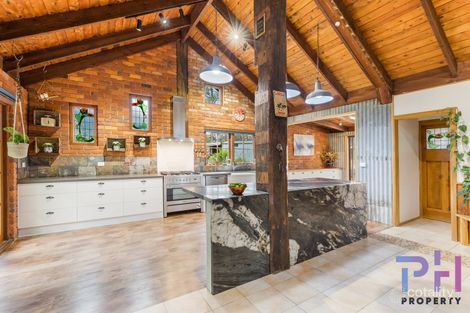 2 Callistemon Cl, Junortoun, VIC 3551