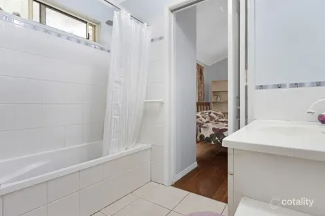 Property photo of 17 McGregor Close Craignish QLD 4655