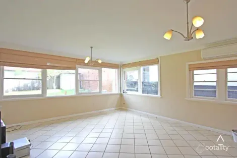 2 Dorking Rd, Cabarita, NSW 2137