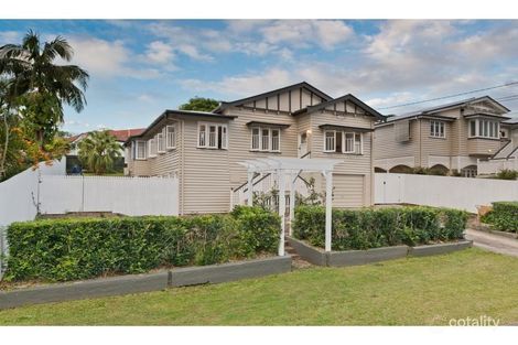 Property photo of 17 Wahroonga Road Ashgrove QLD 4060