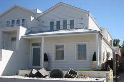 2/84 Nicholas St, Newtown, VIC 3220