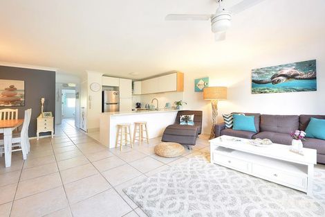 Property photo of 90/7 Redondo Avenue Miami QLD 4220