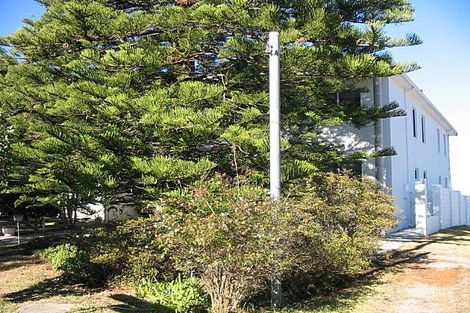 5 Moss Ave, Toukley, NSW 2263