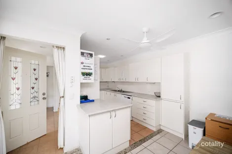 Property photo of 1/10 Michaela Place Forster NSW 2428