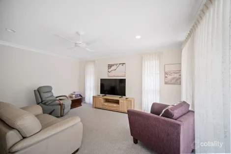 Property photo of 1/10 Michaela Place Forster NSW 2428
