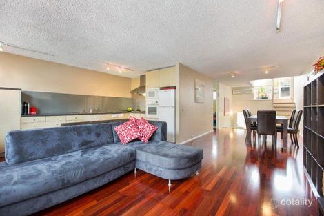 34d Napier St, South Melbourne, VIC 3205