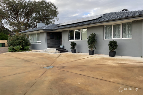 69 Lesmurdie Rd E, Walliston, WA 6076