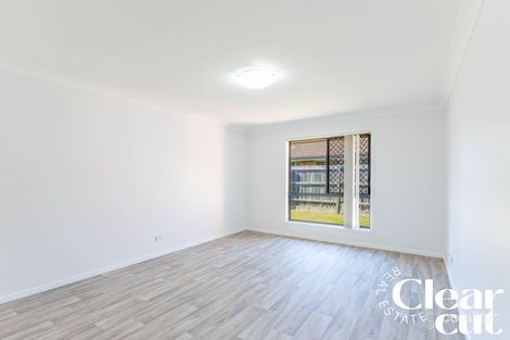 Property photo of 8 Siffleet Street Bellbird Park QLD 4300