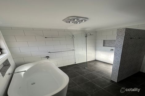 Property photo of 70 Martin Street Armidale NSW 2350
