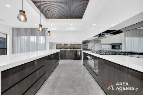 82 Olivine Bvd, Donnybrook, VIC 3064