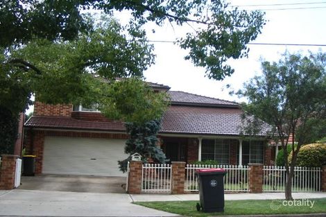 33 Olive St, Kingsgrove, NSW 2208