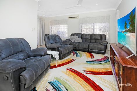 Property photo of 2 Walgan Close Bentley Park QLD 4869