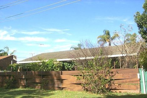 11 Maitland St, Burleigh Waters, QLD 4220