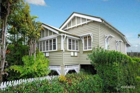 25 Drury St, Windsor, QLD 4030