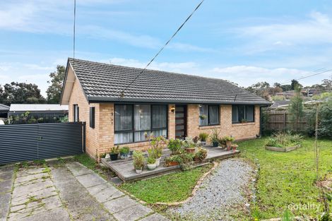 Property photo of 39 Aintree Street Mooroolbark VIC 3138