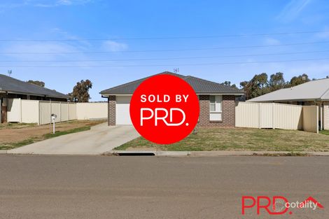 Property photo of 1 Kenny Drive West Tamworth NSW 2340