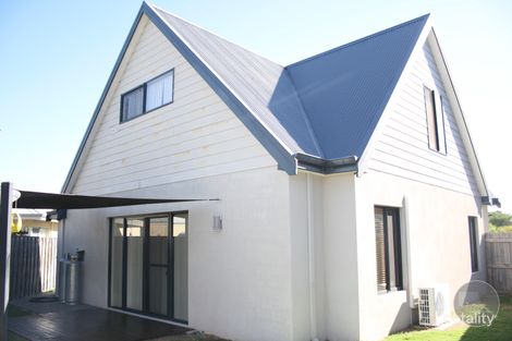 Property photo of 4 Moonshine Place Dunsborough WA 6281