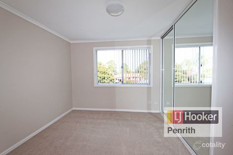 Property photo of 41 Jeffrey Avenue St Clair NSW 2759
