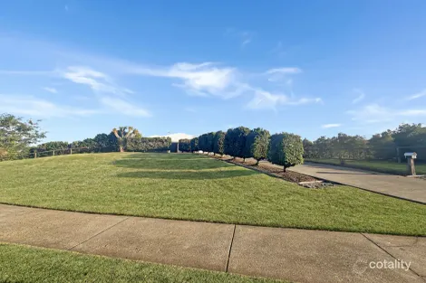 35 Peak Ct, Peak Crossing, QLD 4306