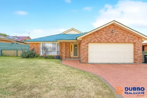15 Dulhunty Ave, Dubbo, NSW 2830