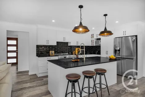 Property photo of 5 Surround Street Dakabin QLD 4503