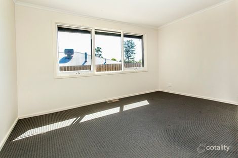 61 Landstrom Qdrt, Kilsyth, VIC 3137