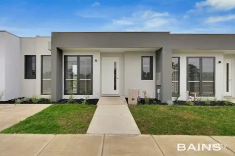 Property photo of 26 Mirimbah Walk Wollert VIC 3750