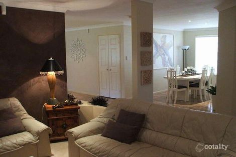 Property photo of 9 Winnecke Close Forest Lake QLD 4078