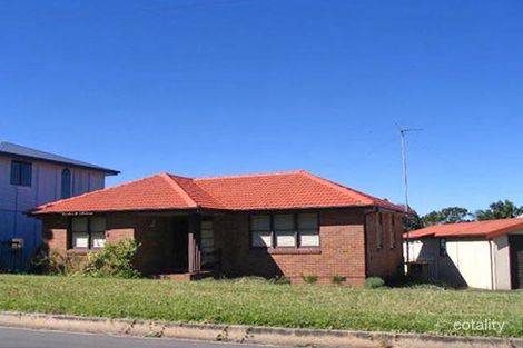 15 Hardwick Cres, Mount Warrigal, NSW 2528