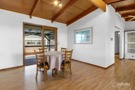 Property photo of 48 The Esplanade Clinton SA 5570