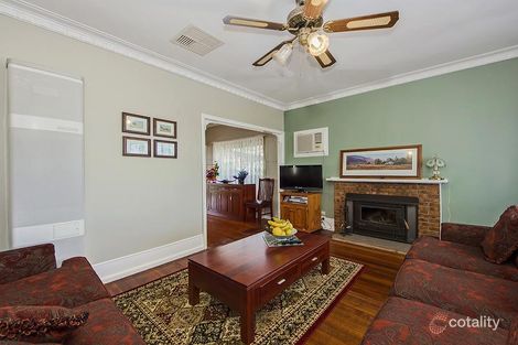 Property photo of 2 Salmond Street Deer Park VIC 3023