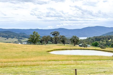 2096 Mansfield-Woods Point Rd, Macs Cove, VIC 3723