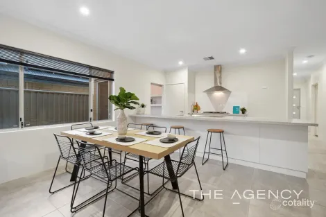 Property photo of 21 Chaplin Road Success WA 6164