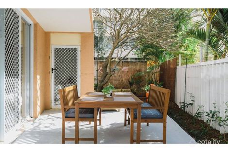 5/3 View Ave, Surfers Paradise, QLD 4217